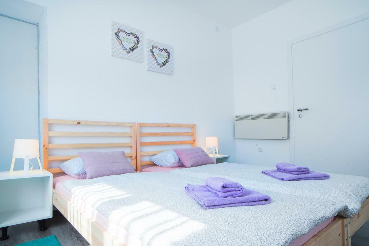 Apartman Visnja スルニュ エクステリア 写真